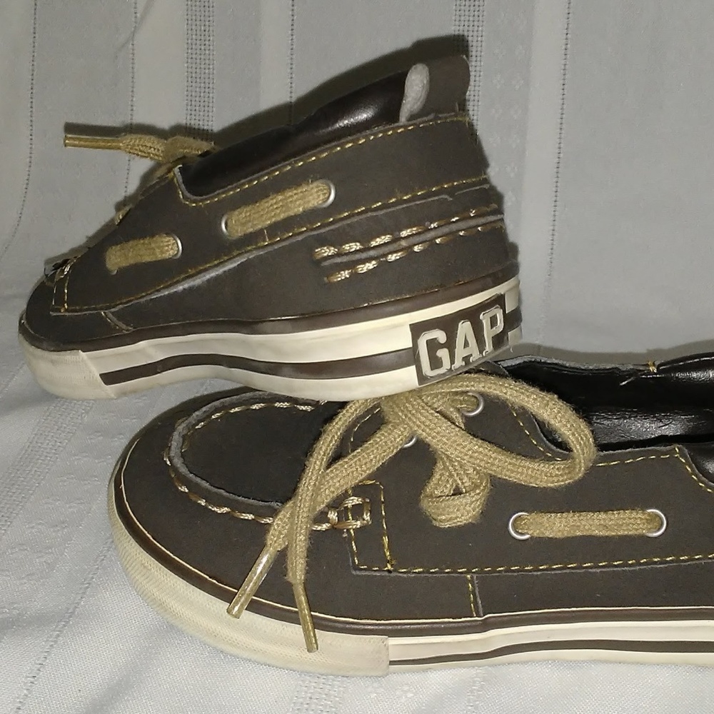 GAP Boat Shoes